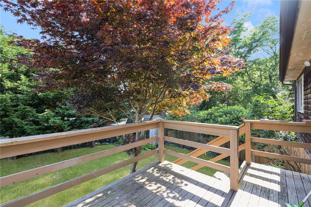 104 Conanicus Road Narragansett, RI 02882 - Photo 22 of 26