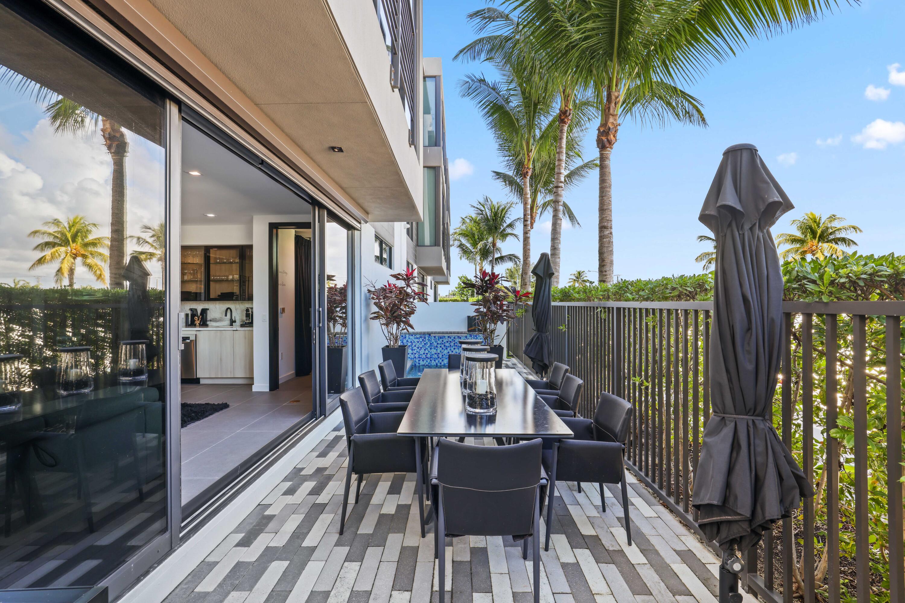 11501 Old Ocean Boulevard Ocean Ridge, FL 33435 - Photo 17 of 63 Patio