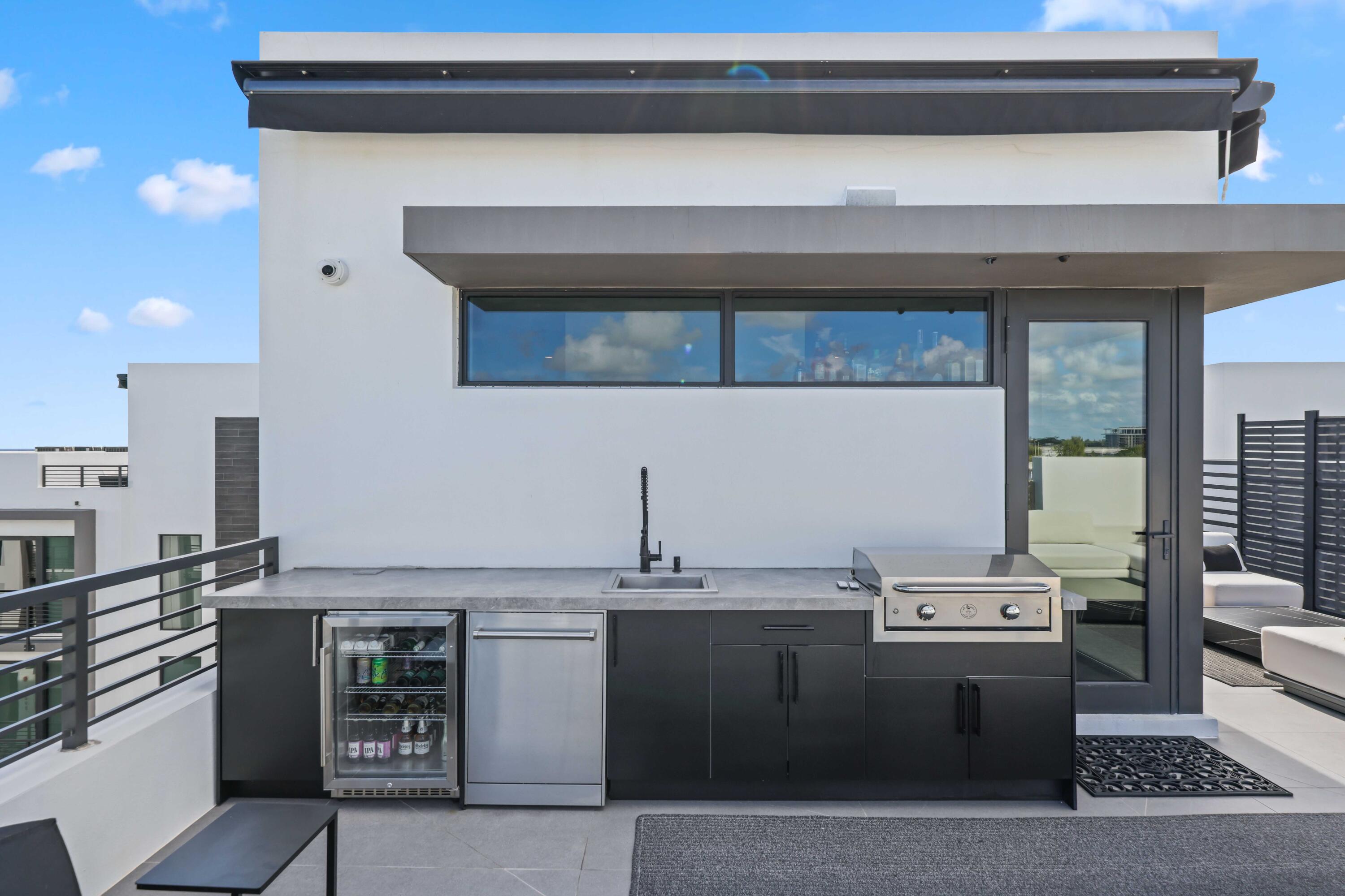 11501 Old Ocean Boulevard Ocean Ridge, FL 33435 - Photo 53 of 63 Roofdeck/Summer Kitchen