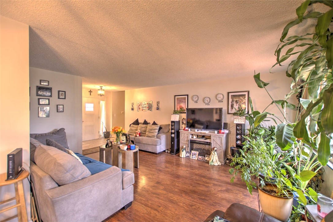 4150 North Sunderland Drive Decatur, IL 62526 - Photo 9 of 28