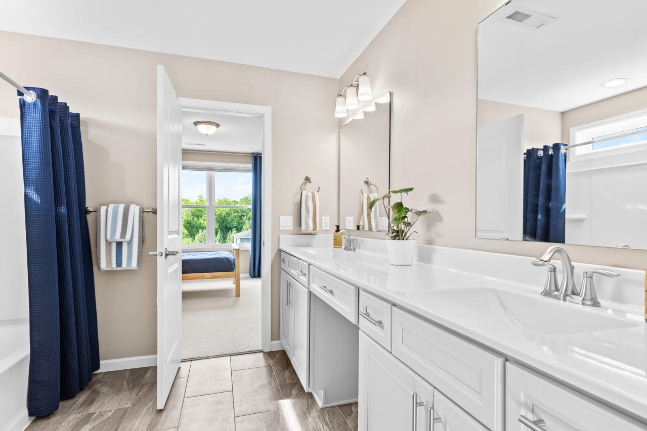 16920 Reeder Ridge Eden Prairie, MN 55347 - Photo 47 of 74 Gallery Image 47
