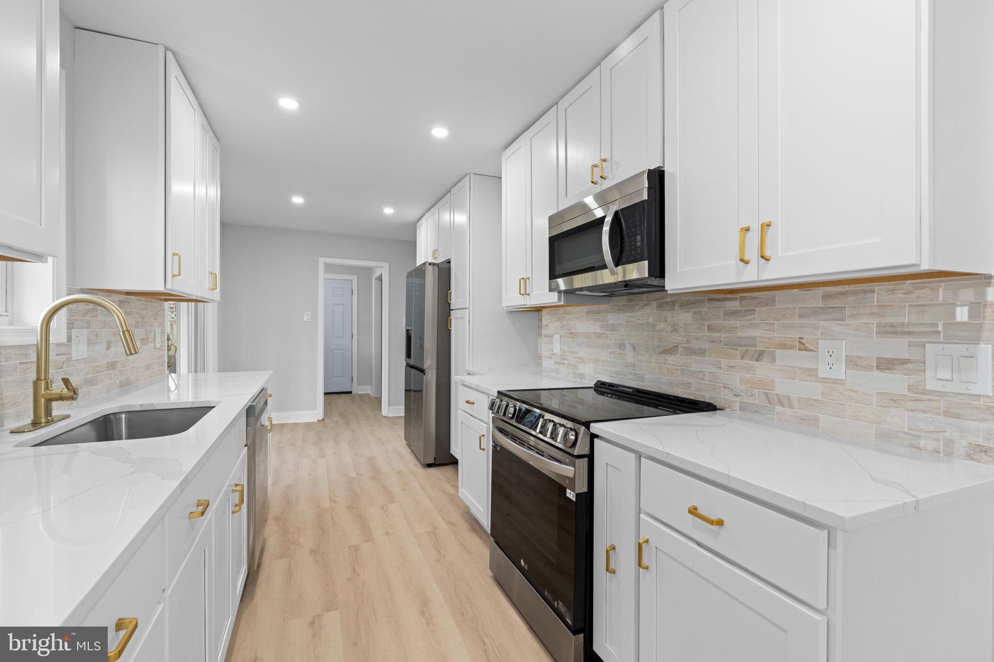 9506 Rockport Road Vienna, VA 22180 - Photo 13 of 54 Gallery Image 13