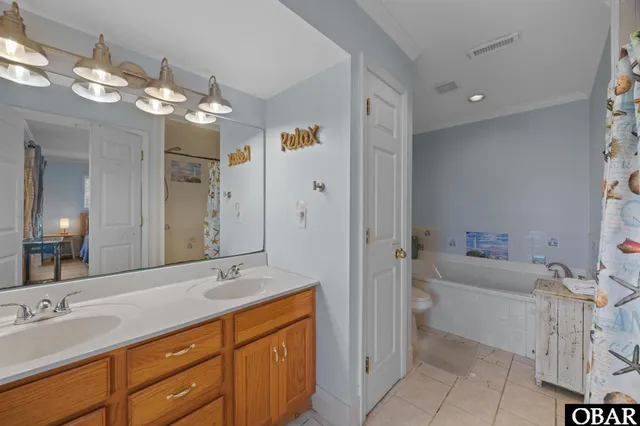 $667,500 | 50092 Blackbeards Court, Frisco, NC 27920