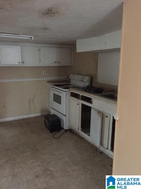 1118 East 10th Street Anniston, AL 36207 - Photo 8 of 33