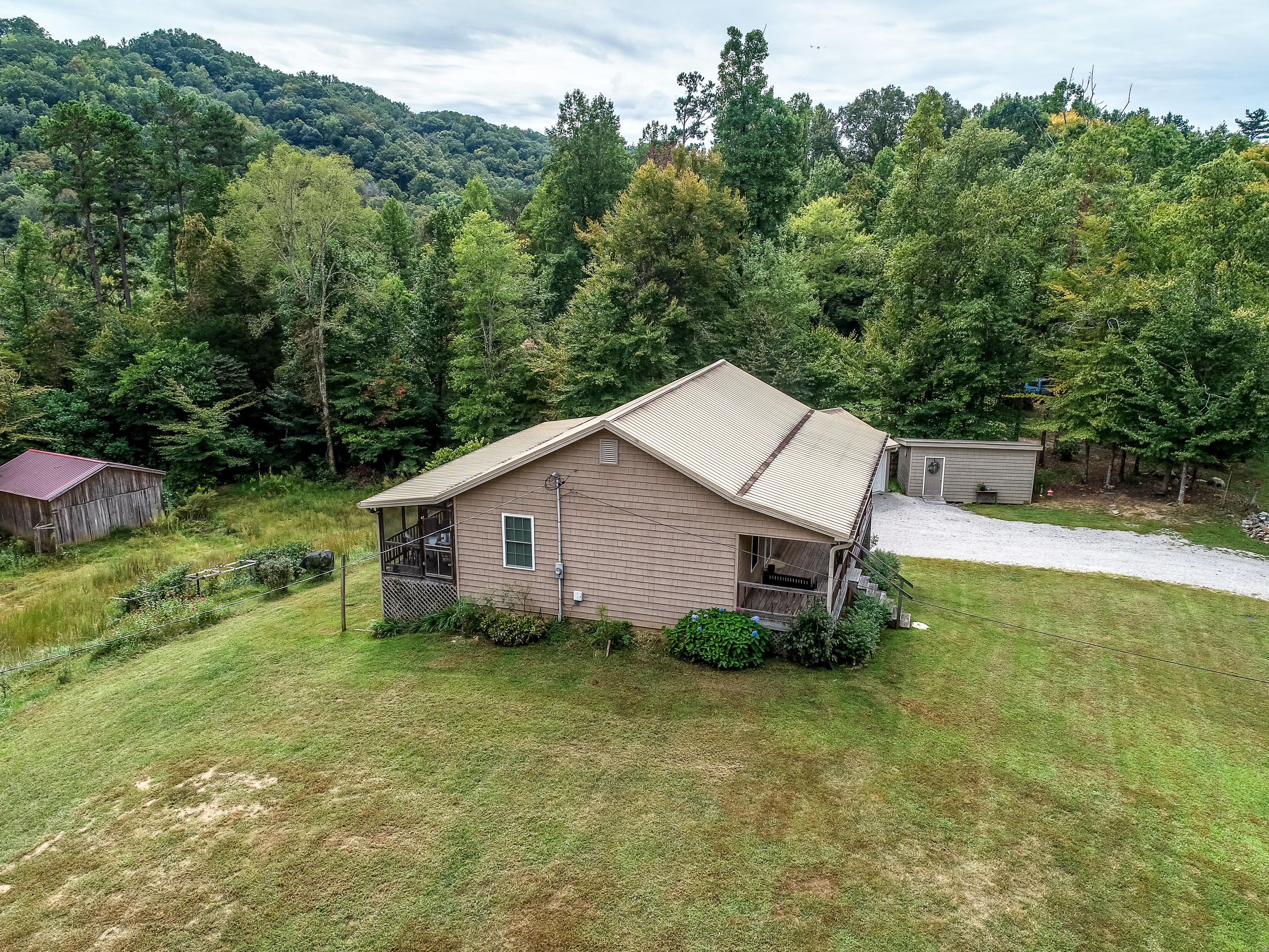 101 Fern Road Maynardville, TN 37807 - Photo 5 of 38 007200923-3-101FernDrMaynardvilleTN-SMAL