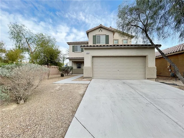 $2,600 | 2825 Woodland Park Avenue, North Las Vegas, NV 89086