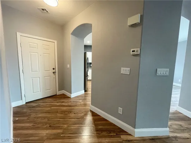 $2,600 | 2825 Woodland Park Avenue, North Las Vegas, NV 89086