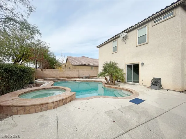 $2,600 | 2825 Woodland Park Avenue, North Las Vegas, NV 89086