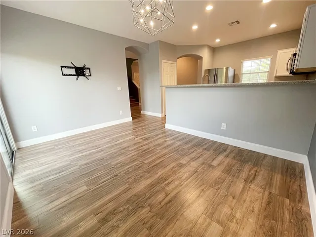 $2,600 | 2825 Woodland Park Avenue, North Las Vegas, NV 89086