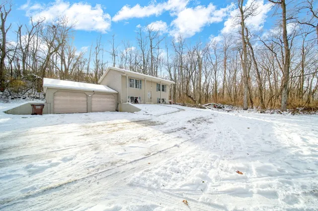 $279,900 | 11494 Tamarack Drive, Onsted, MI 49265