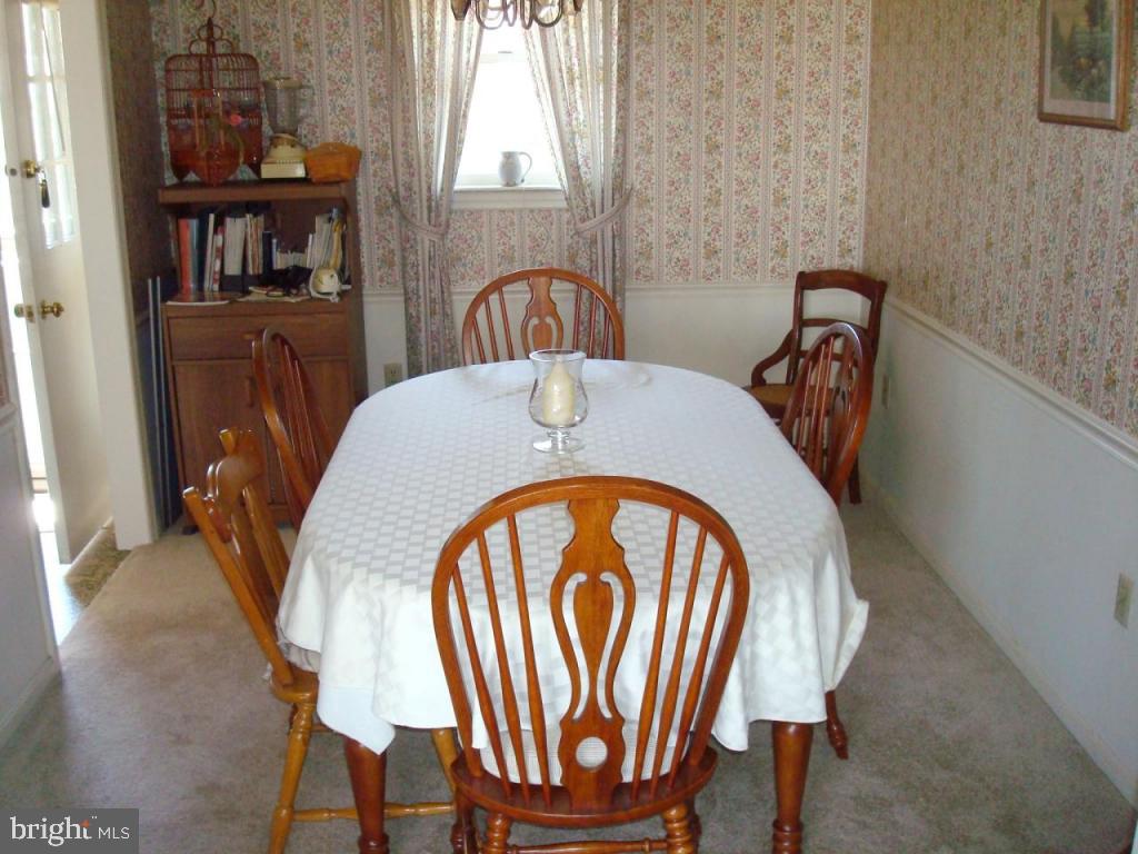 508 Rutledge Avenue Lancaster, PA 17601 - Photo 3 of 17 Gallery Image 3