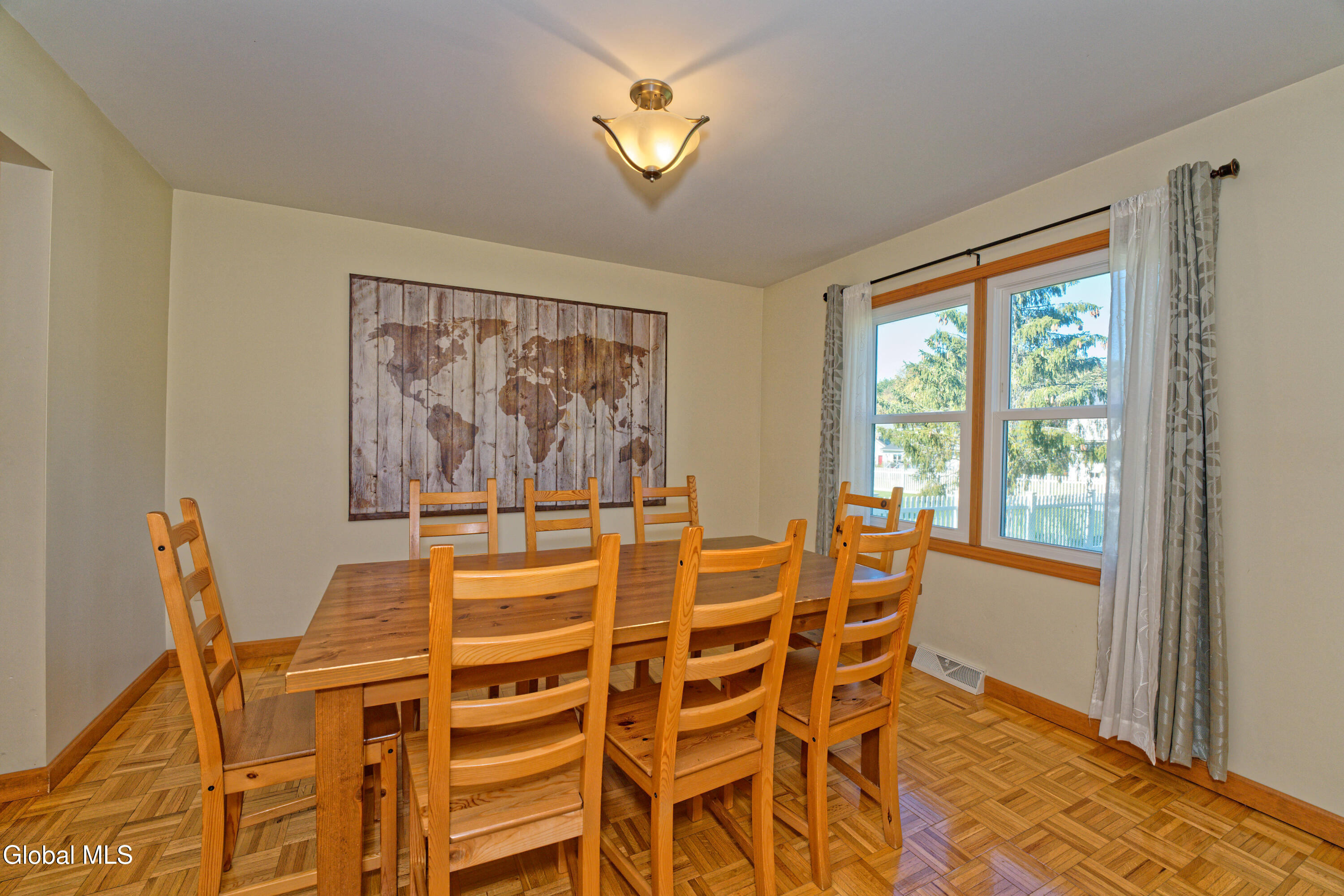 5 Shamrock Circle Latham, NY 12110 - Photo 11 of 60 011-3 Diningroom 1