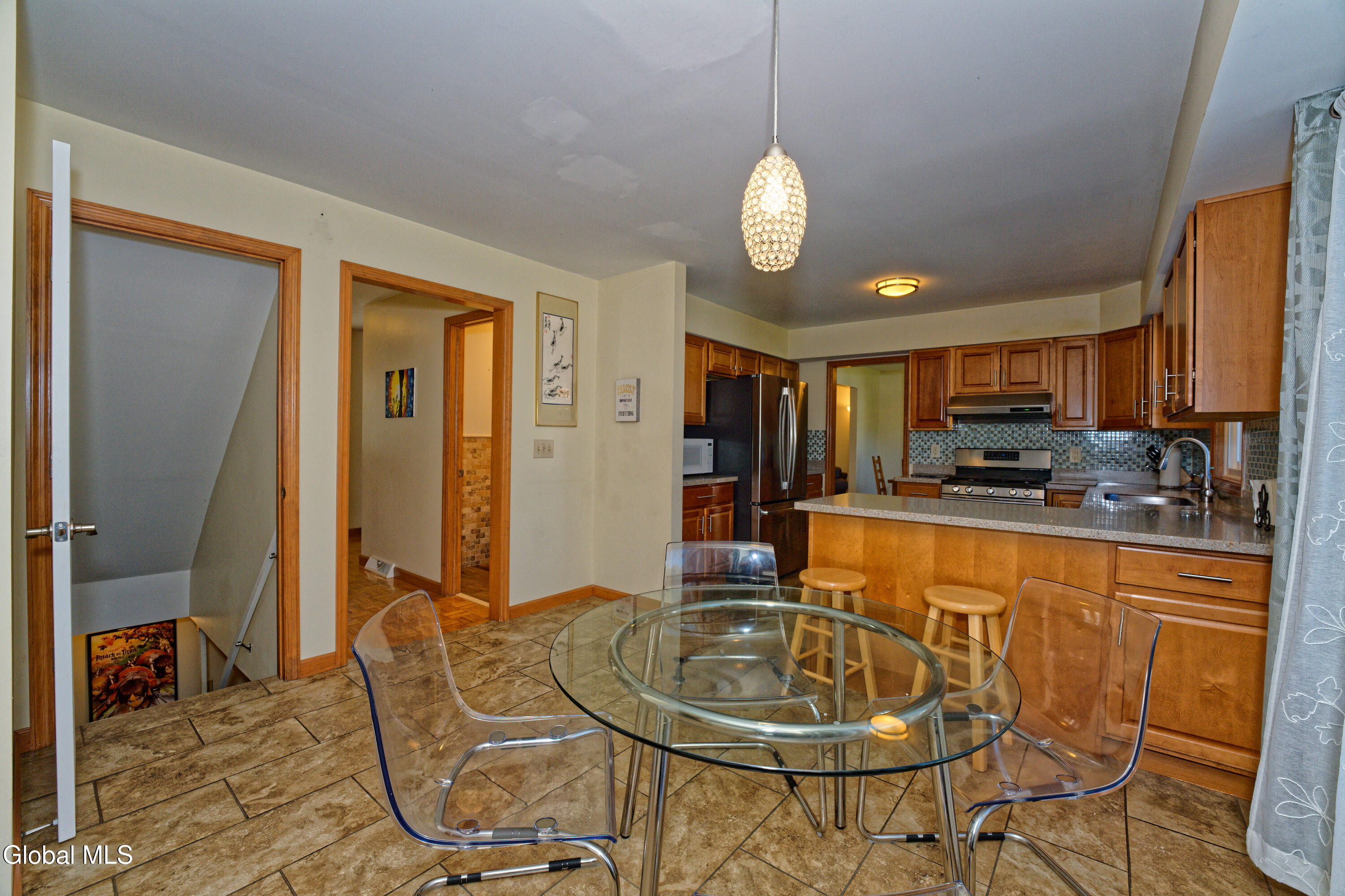 5 Shamrock Circle Latham, NY 12110 - Photo 20 of 60 020-4 Kitchen 7