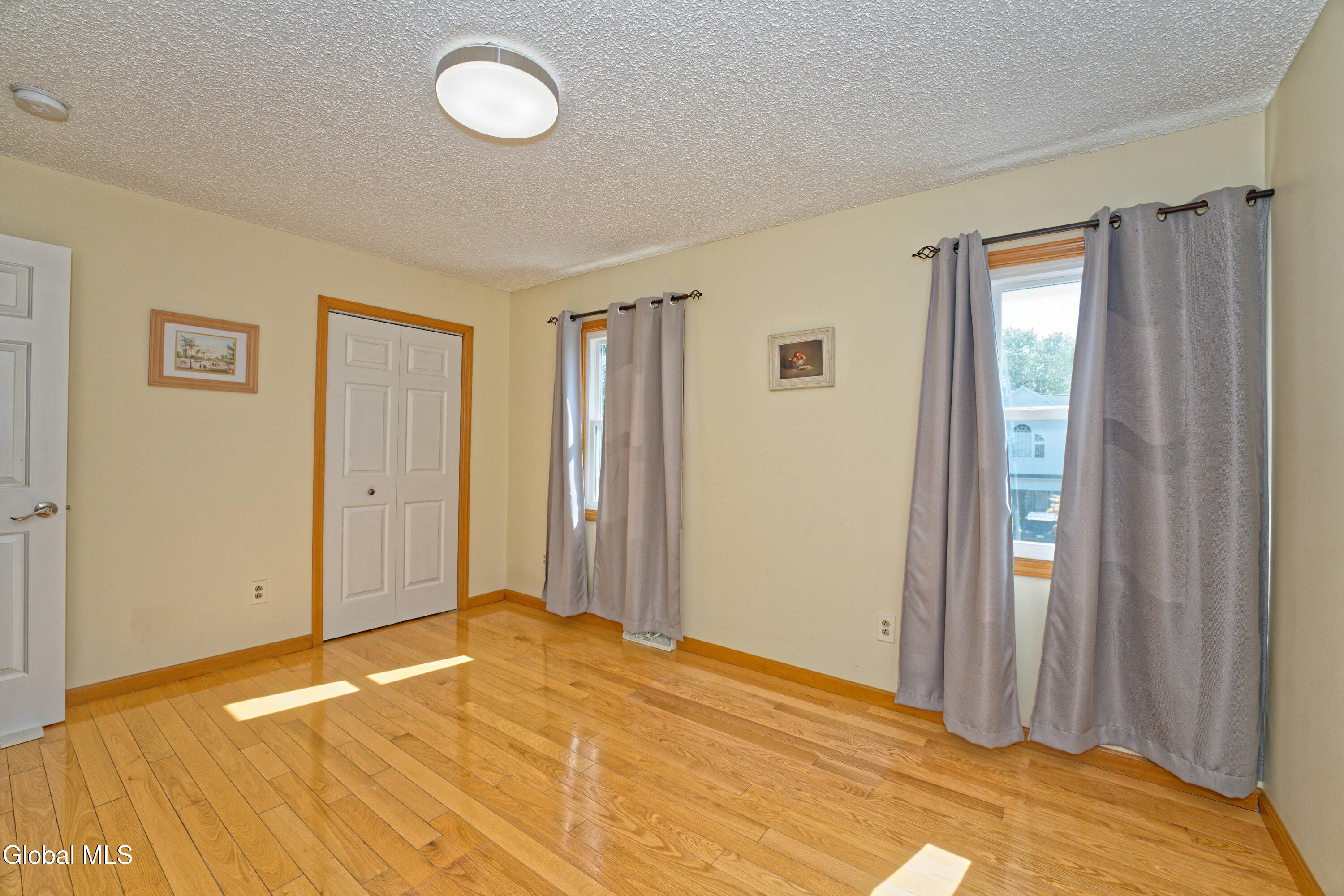 5 Shamrock Circle Latham, NY 12110 - Photo 40 of 60 043-8 Bedroom 10