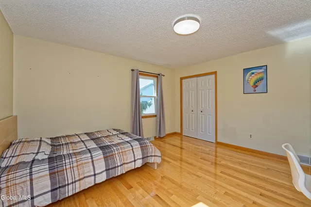 $3,100 | 5 Shamrock Circle, Colonie, NY 12110