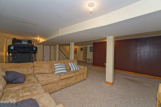 $3,100 | 5 Shamrock Circle, Colonie, NY 12110