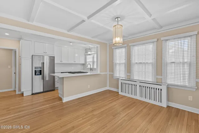 $1,989,000 | 29 Sound Beach Avenue, Old Greenwich, CT 06870