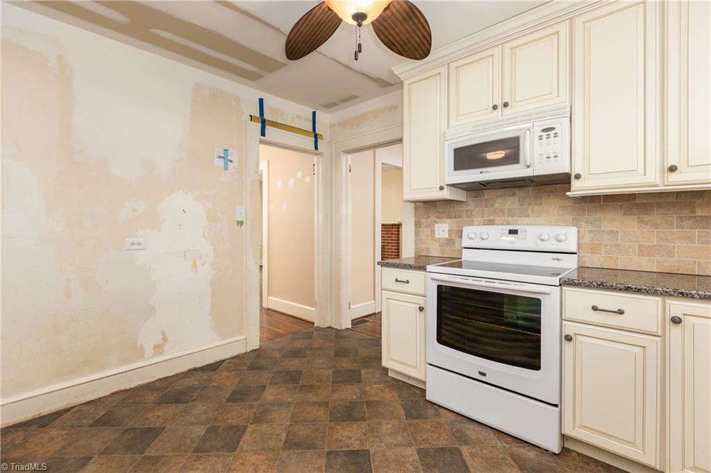 4749 Seward Road Pfafftown, NC 27040 - Photo 27 of 39 Gallery Image 27
