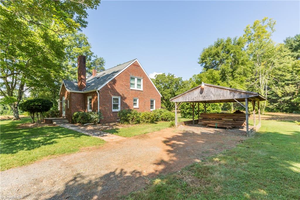 4749 Seward Road Pfafftown, NC 27040 - Photo 31 of 39 Gallery Image 31