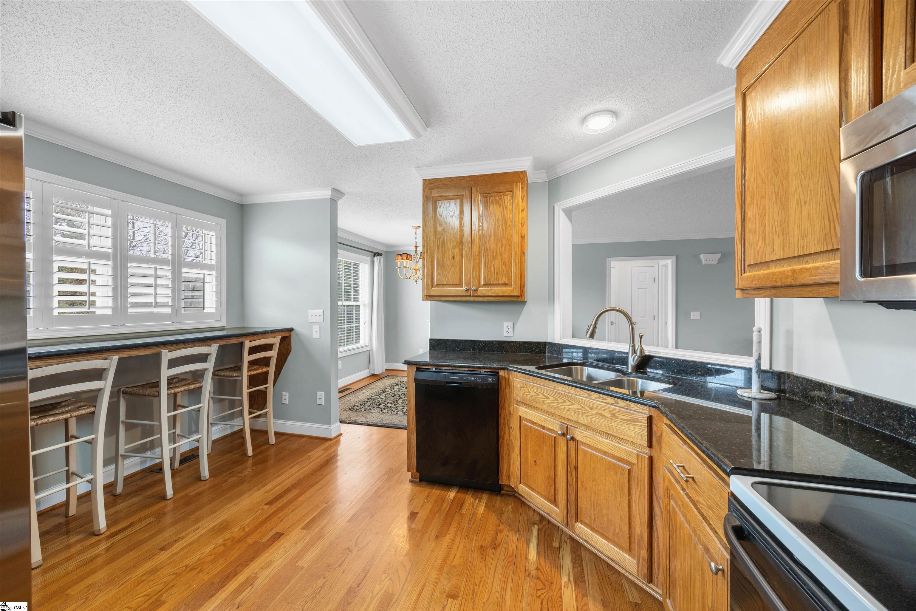 6 Peach Wood Trail Greer, SC 29651 - Photo 4 of 48