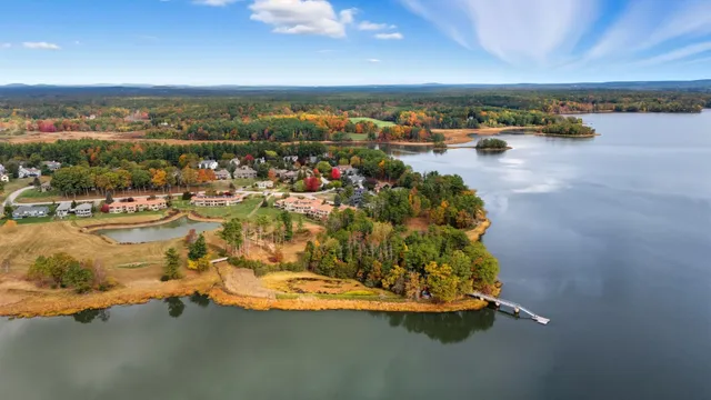 $824,900 | 2 Osprey Lane, Newmarket, NH 03857