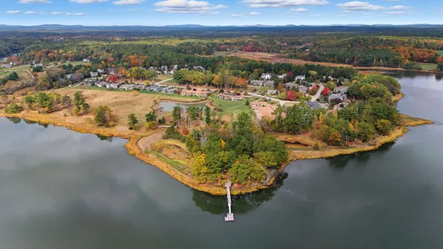 $824,900 | 2 Osprey Lane, Newmarket, NH 03857