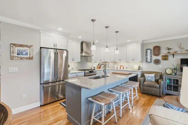 $824,900 | 2 Osprey Lane, Newmarket, NH 03857