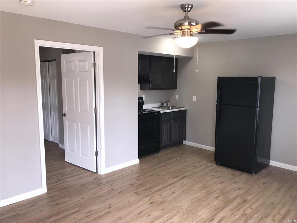 50 Gary Court, Unit B St. Charles, MO 63301 - Photo 2 of 8