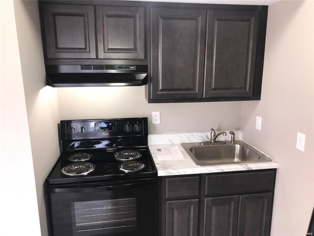 50 Gary Court, Unit B St. Charles, MO 63301 - Photo 4 of 8