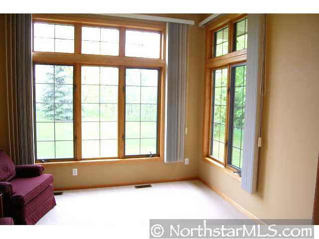 1579 Antler Point Eagan, MN 55122 - Photo 5 of 9
