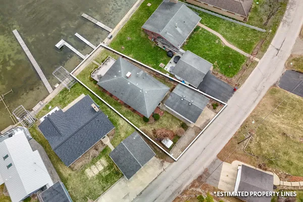 $429,900 | 2038 Ash Te Wette Beach Drive, Hillsdale, MI 49242