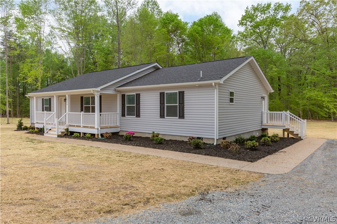 2045 Eastham Road Bumpass, VA 23024 - Photo 1 of 38