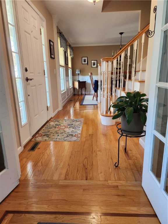 2 Jay Court Cranston, RI 02921 - Photo 12 of 49