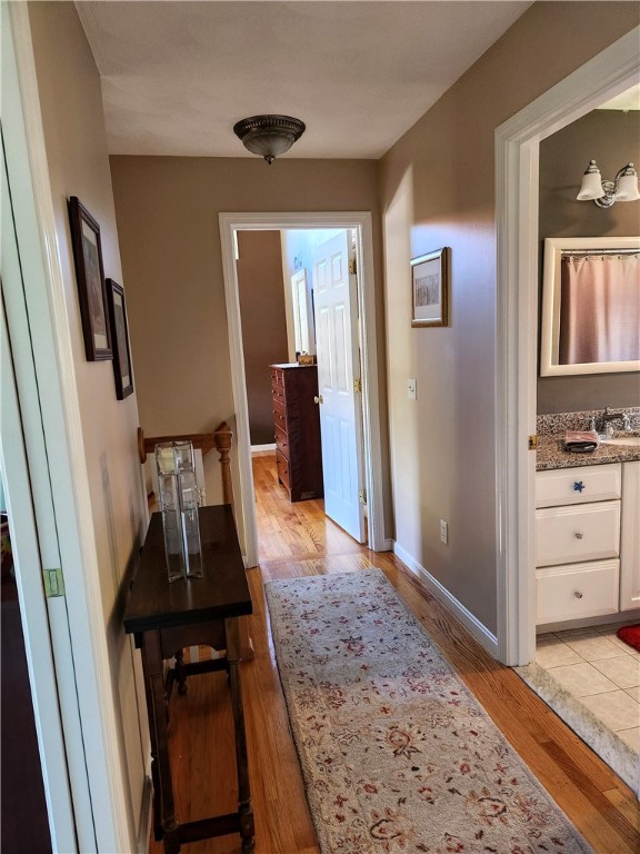 2 Jay Court Cranston, RI 02921 - Photo 30 of 49