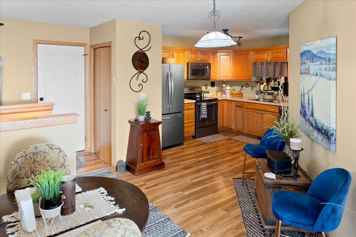 38260 Explorer Circle North Branch, MN 55056 - Photo 12 of 34