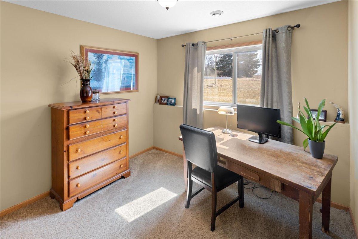 38260 Explorer Circle North Branch, MN 55056 - Photo 32 of 34