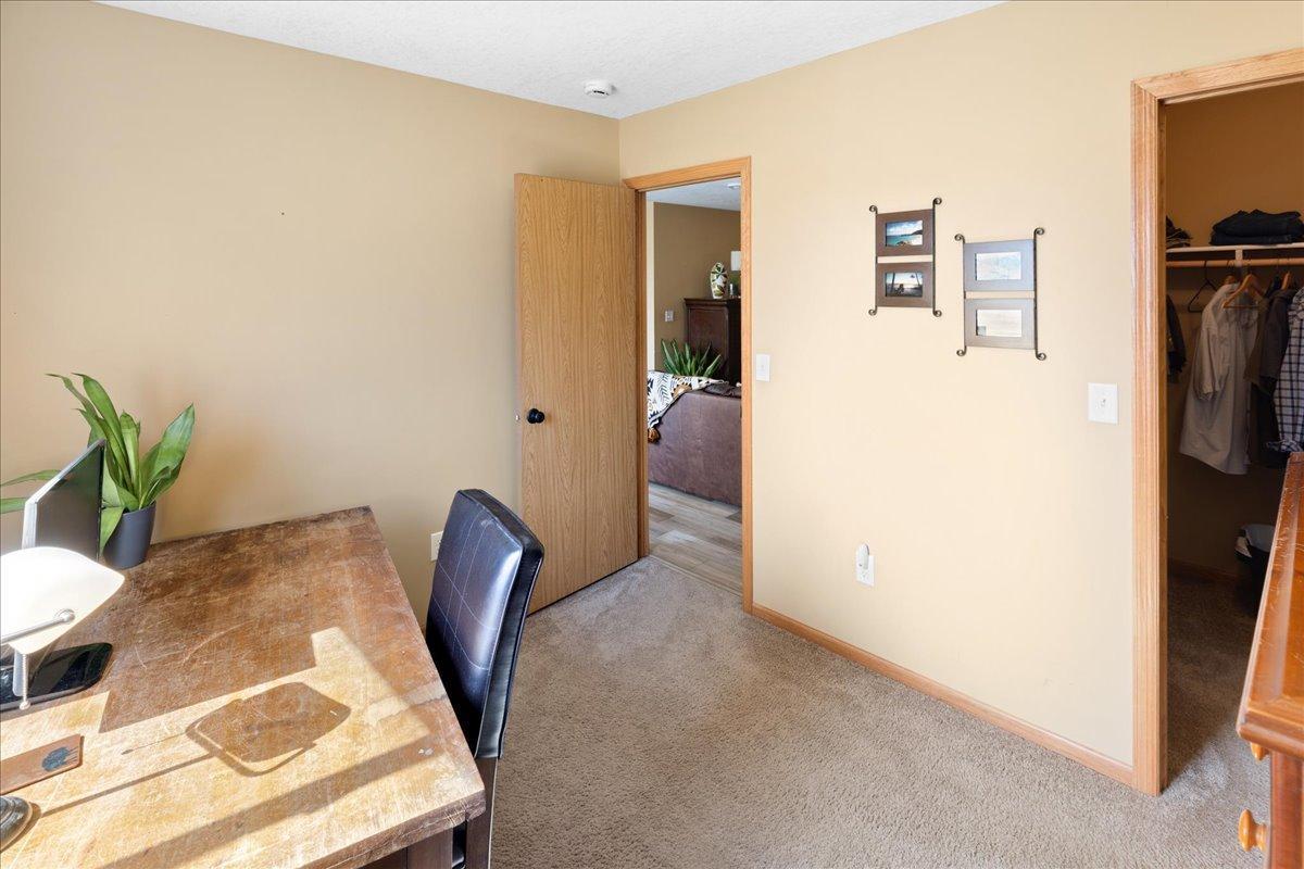 38260 Explorer Circle North Branch, MN 55056 - Photo 33 of 34