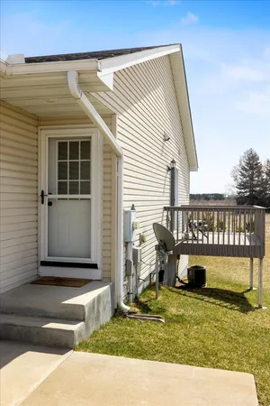 $289,900 | 38260 Explorer Circle, North Branch, MN 55056