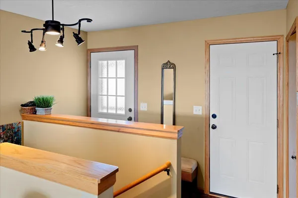 $289,900 | 38260 Explorer Circle, North Branch, MN 55056