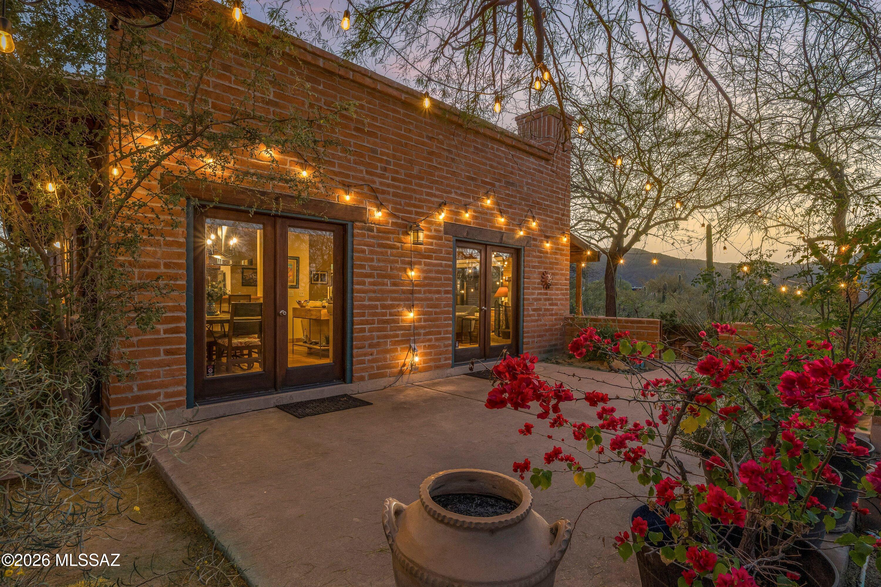 7055 West Ina Road Tucson, AZ 85743 - Photo 13 of 52 Gallery Image 13