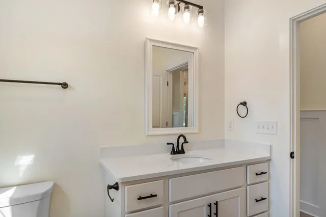 $499,900 | 5033 Ikram Oaks Lane, Jackson, MI 49201