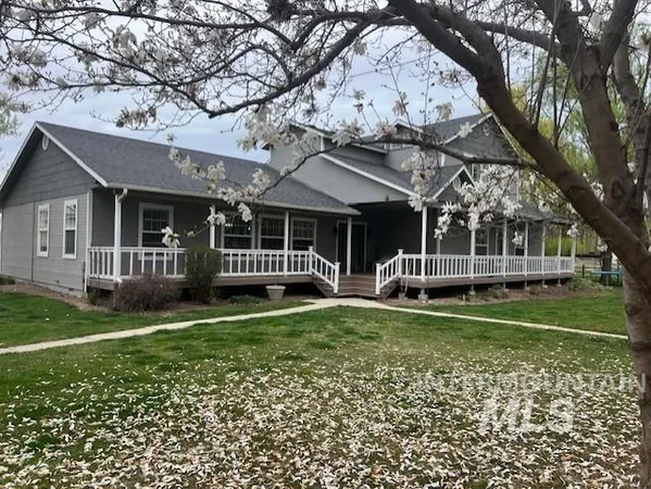 $1,069,000 | 9022 Highway 44 86644, Middleton, ID 83644