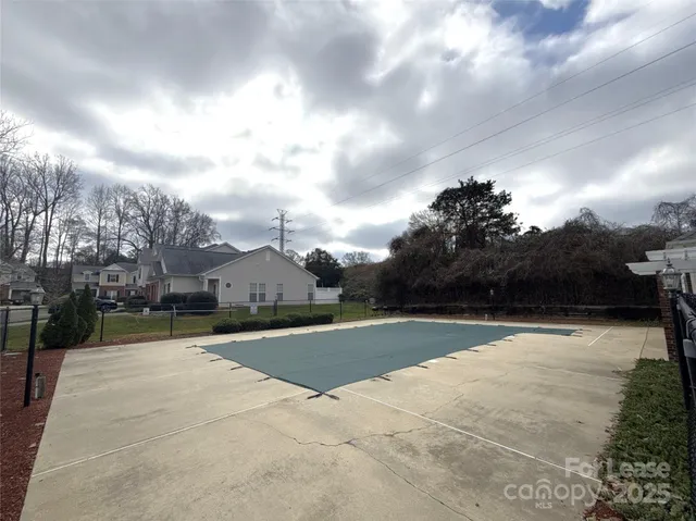 $1,400 | 1515 Sylvia Court, Charlotte, NC 28205