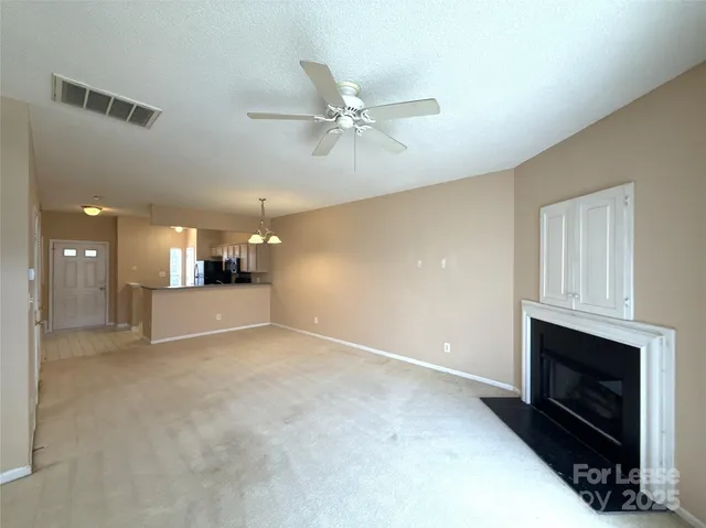 $1,400 | 1515 Sylvia Court, Charlotte, NC 28205