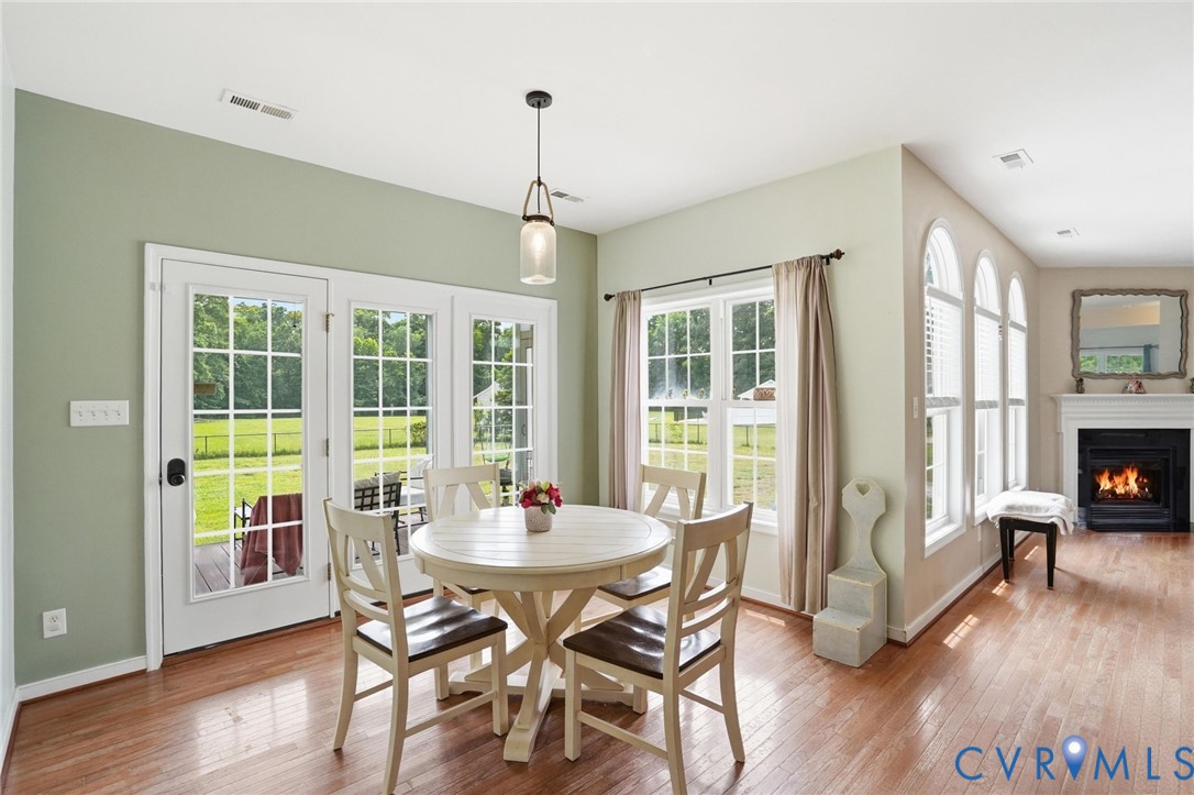 5305 Wellington Ridge Road Richmond, VA 23231 - Photo 26 of 67 Open-concept living space featuring wood-finish fl