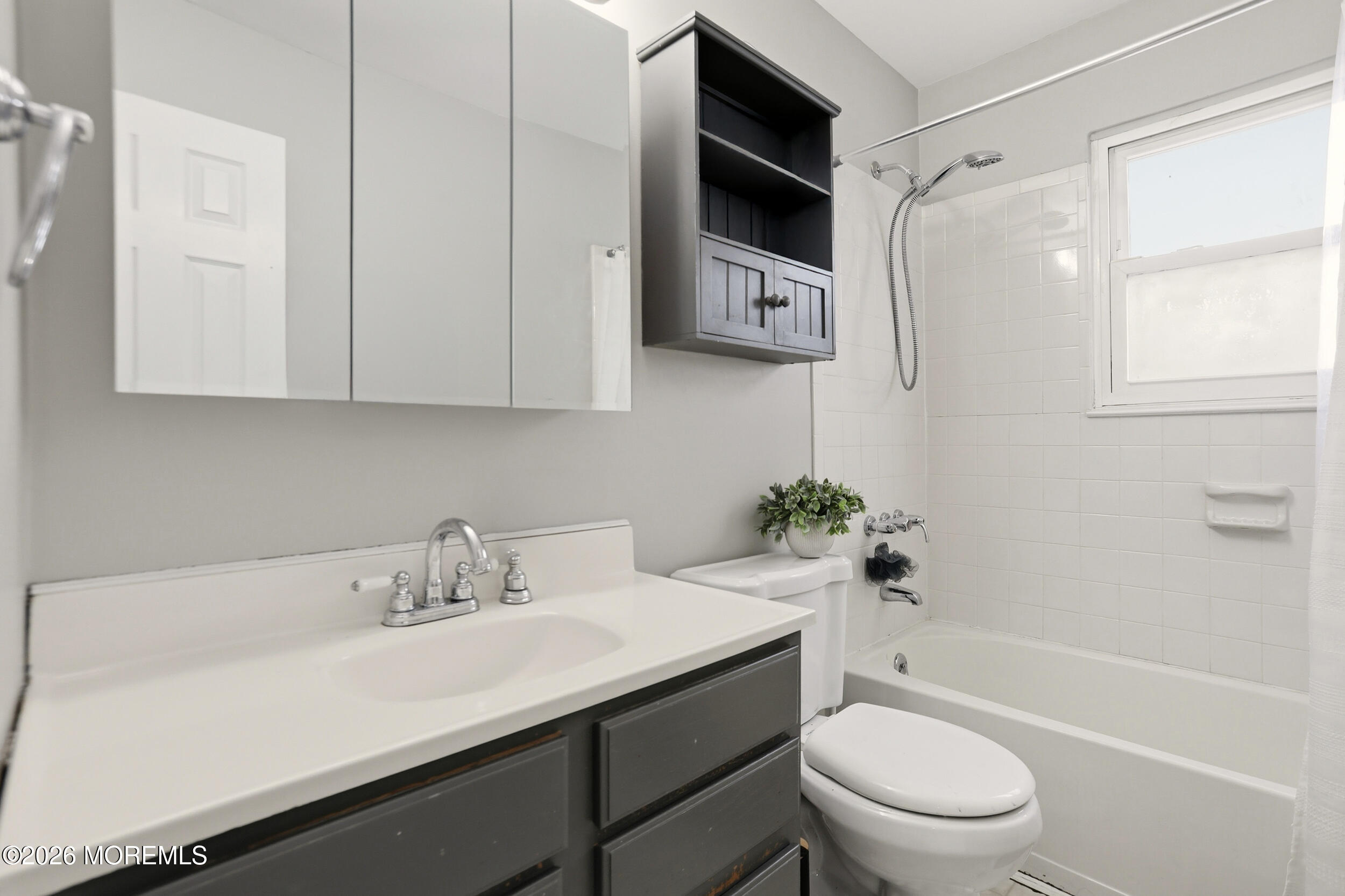 13 Fordham Road Jackson, NJ 08527 - Photo 19 of 31 19_img_2960