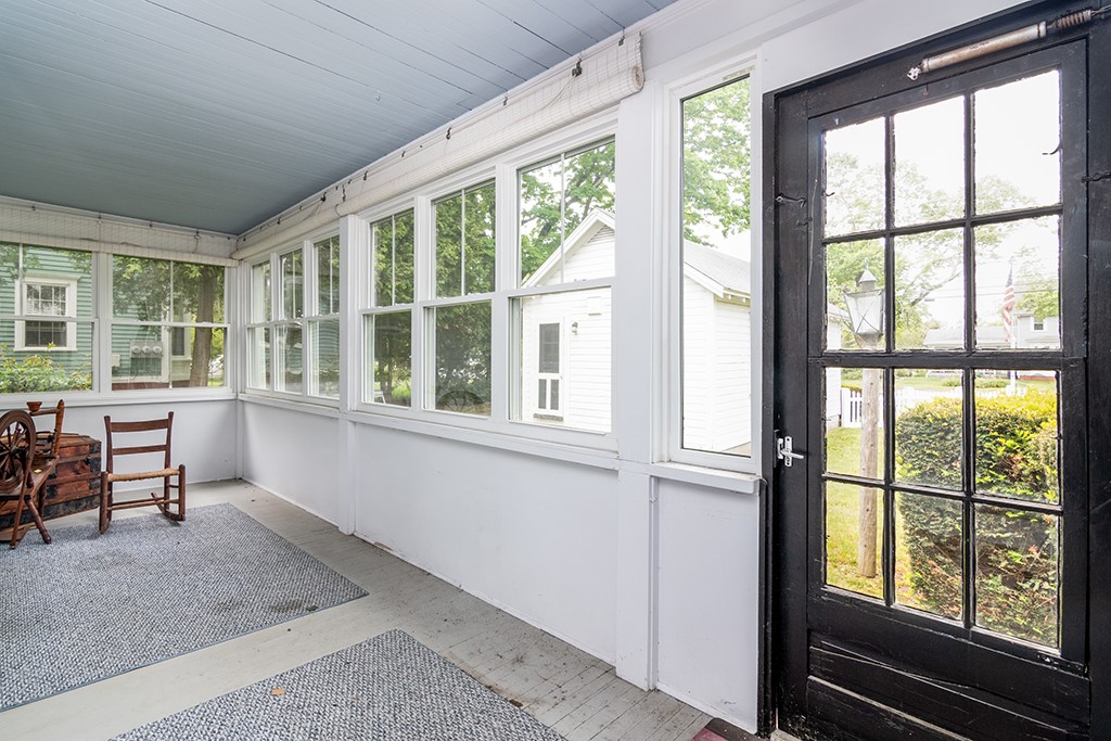 385 Ten Rod Road North Kingstown, RI 02852 - Photo 18 of 36 Great sunroom!