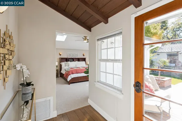 $2,388,000 | 1000 Walnut Drive, Lafayette, CA 94549