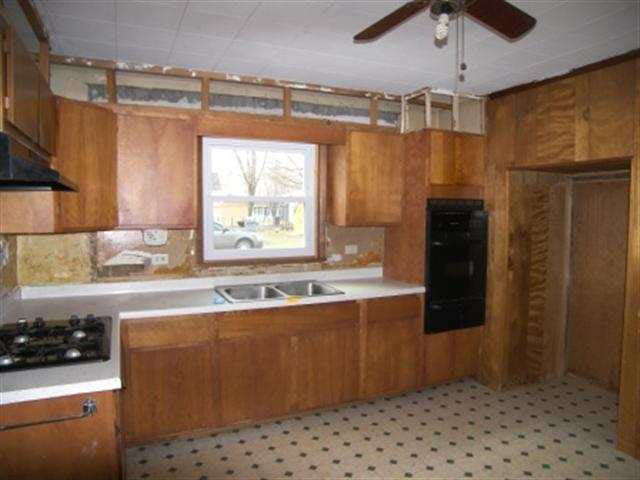210 Jefferson Street, Unit NEAR 2 Rochester, IN 46975 - Photo 14 of 25 Gallery Image 14