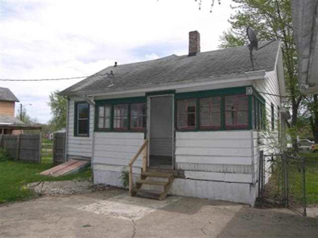 210 Jefferson Street, Unit NEAR 2 Rochester, IN 46975 - Photo 3 of 25 Gallery Image 3